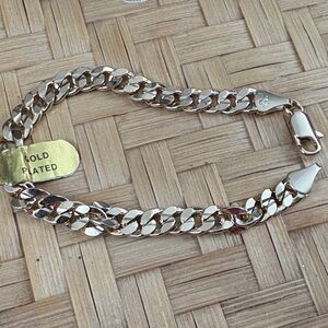 Chic Gold Plated Women's Bracelet